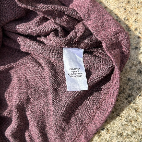 Maurices, XL, Cold Shoulder Plum Top - Picture 5 of 5